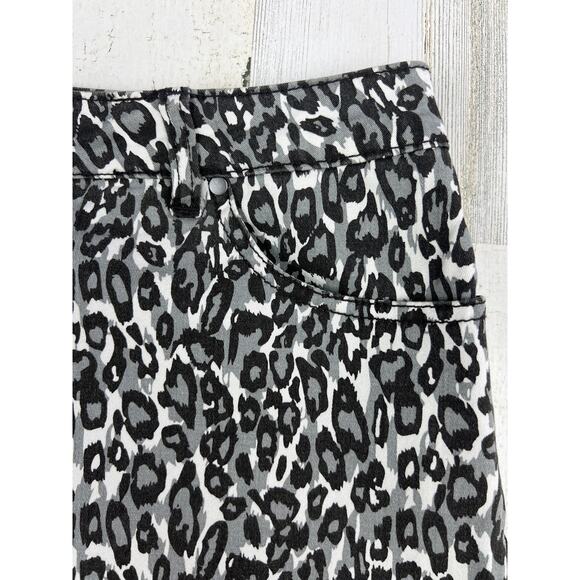 d. jeans Animal Leopard Print Denim Mini Skirt- Size Large - Picture 5 of 10